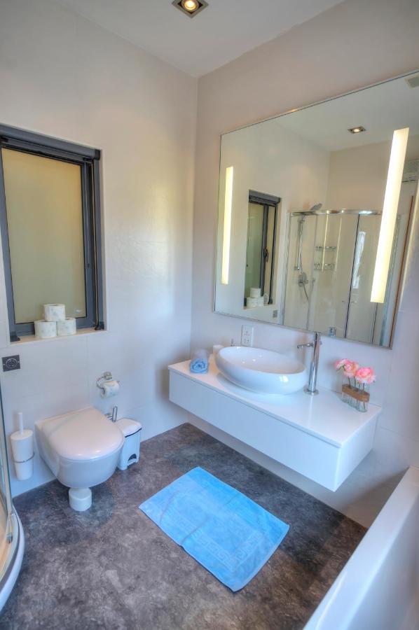 Bright And Spacious 3 Bedroom Apartment With Breathtaking Views - Goslm-5 Sliema Dış mekan fotoğraf